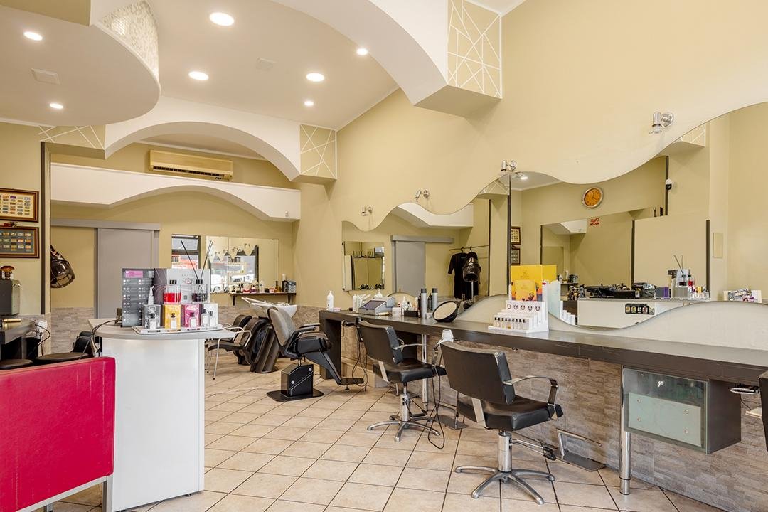 Idee Per La Testa Parrucchieri Bologna, Bolognina, Bologna