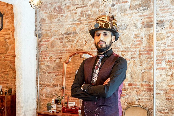 Mr. Braz Steampunk Barbershop - Barbier Barcelona - Photo de galerie - OneBooking