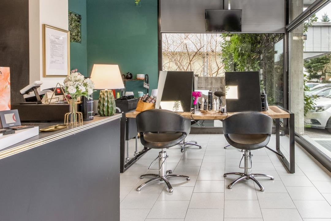 Momenti Parrucchieri, Desio, Lombardia