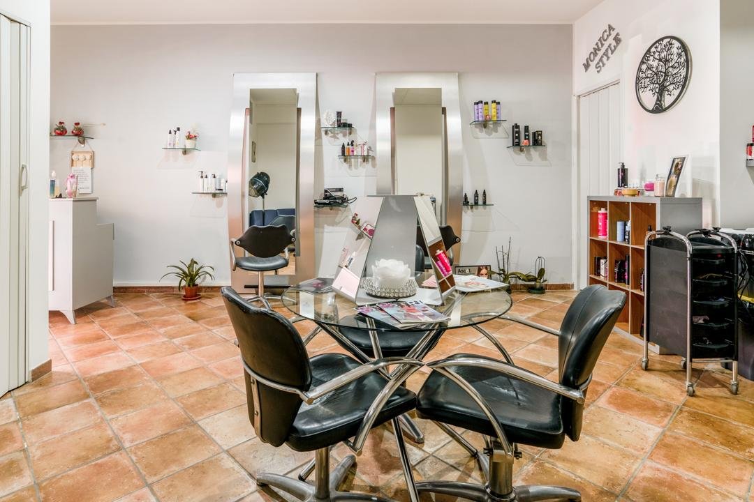 Monica Style - Ladispoli, Ladispoli, Lazio