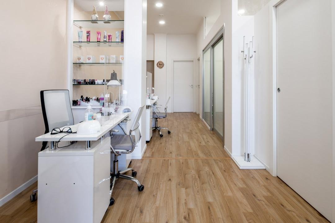 Nailstudio, Tor Lupara, Lazio