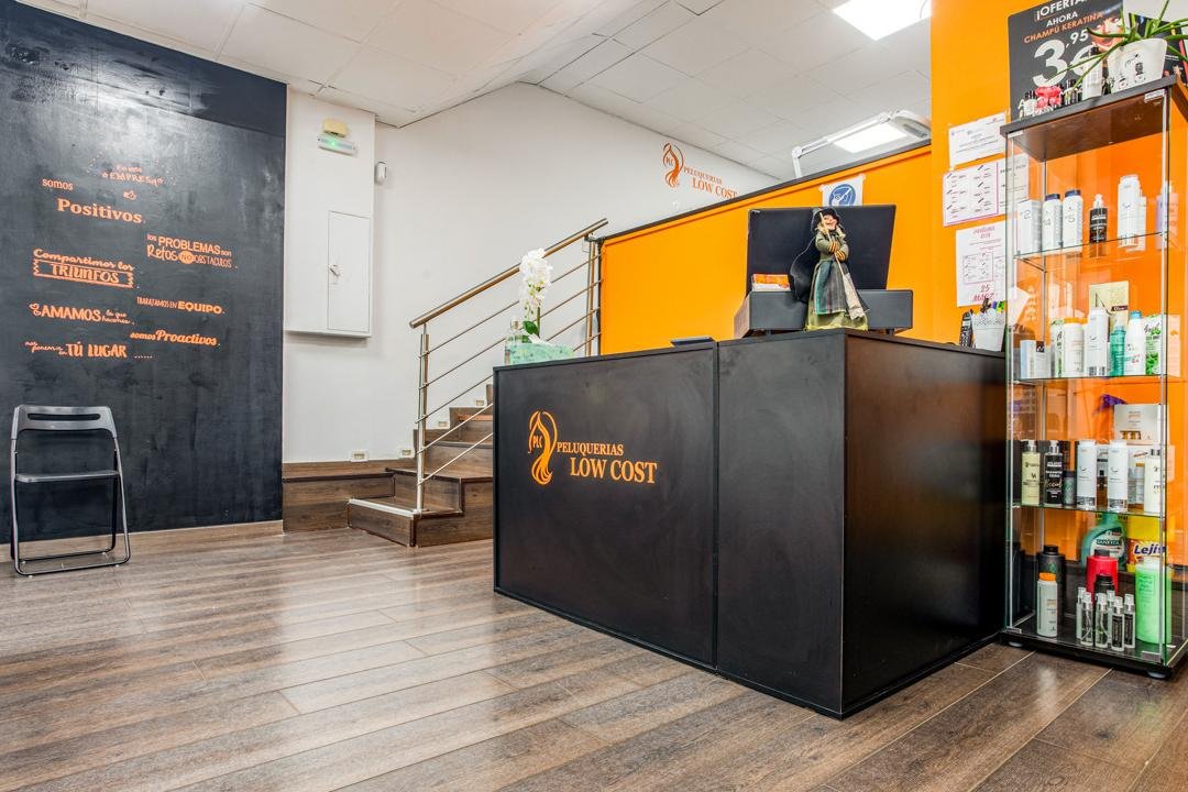 Peluquería Low Cost Torrejón, Torrejón de Ardoz, Comunidad de Madrid