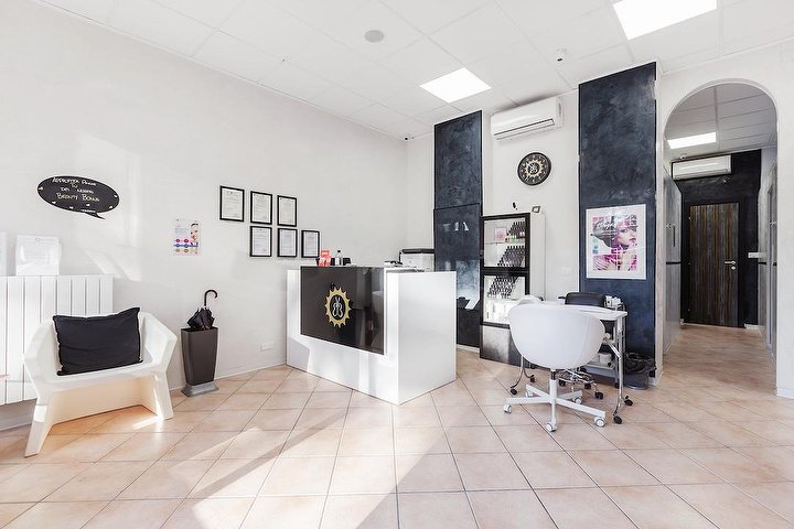 E3vsan Estetica Solarium - Esthétique Milano - Photo de galerie - OneBooking