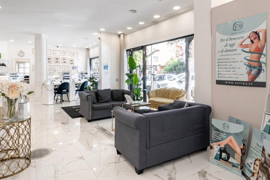 Le Dive Di Hollywood, Ostia, Roma