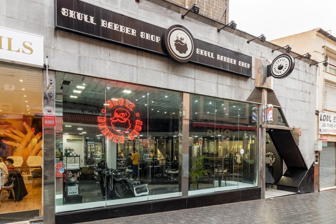 Skull Barber Shop Santa Coloma, Santa Coloma de Gramenet, Provincia de Barcelona