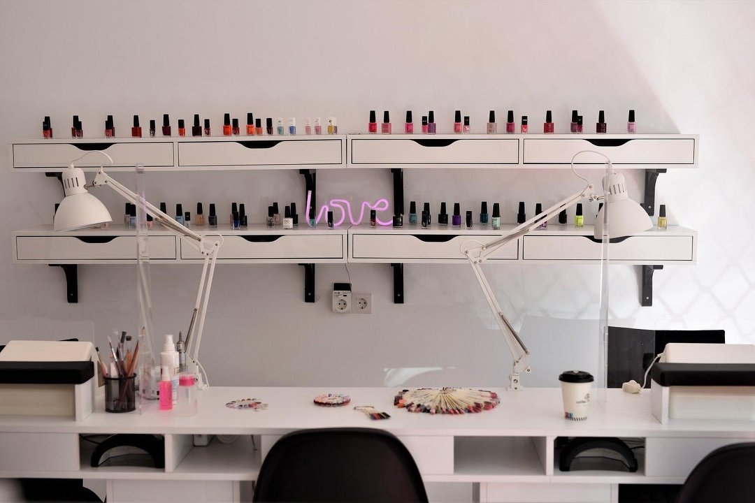 Ele Nail Studio, Ellinoroson, Athens