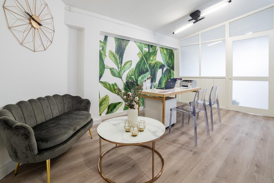 Ginelfa Massage Therapist, Campania