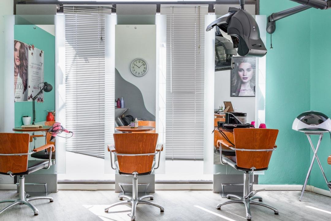 Carmen Oliviero Parrucchieri, Porto - Saragozza, Bologna