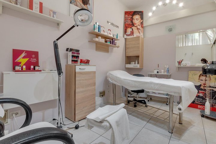 Sun City Solarium Estetica Forlì - Esthétique Forlì - Photo de galerie - OneBooking