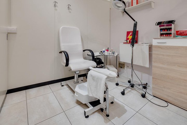 Sun City Solarium Estetica Forlì - Esthétique Forlì - Photo de galerie - OneBooking