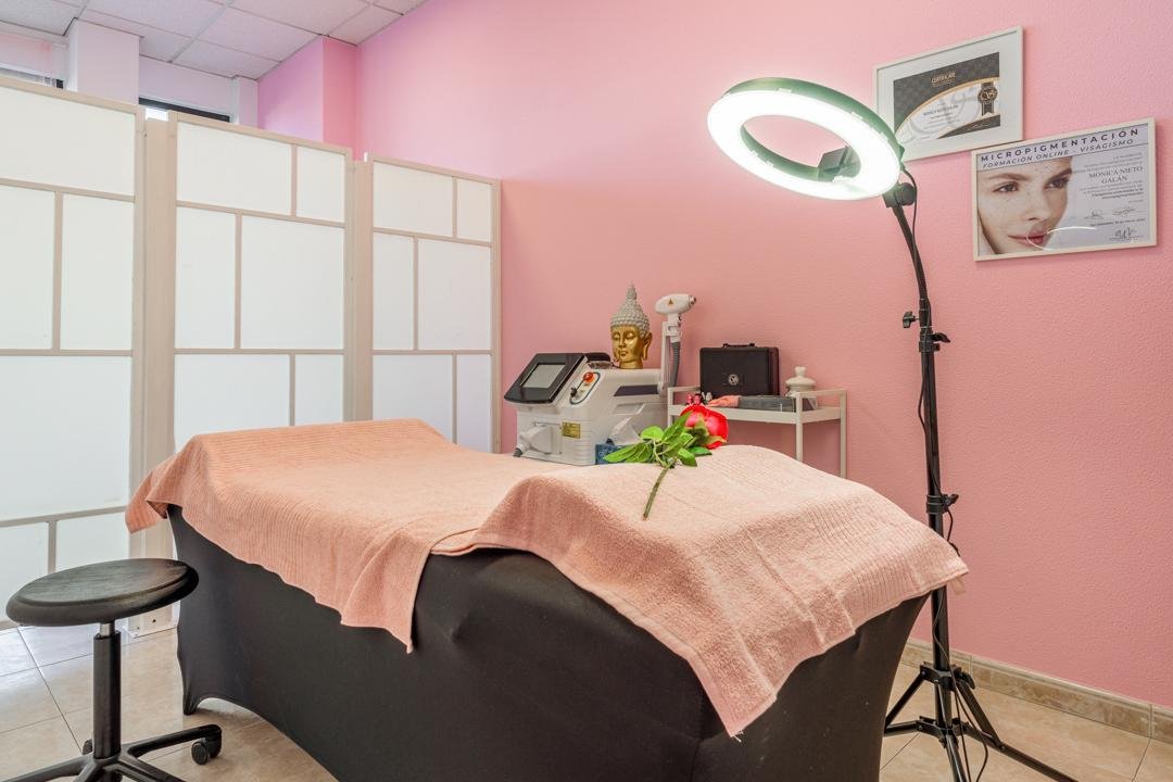 Studio Monykabeauty Artist, Sada