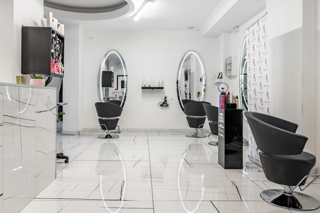 Hair Beauty Center, Campania