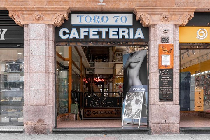 Ola la by Olga Furlet - Onglerie Salamanca - Photo de galerie - OneBooking