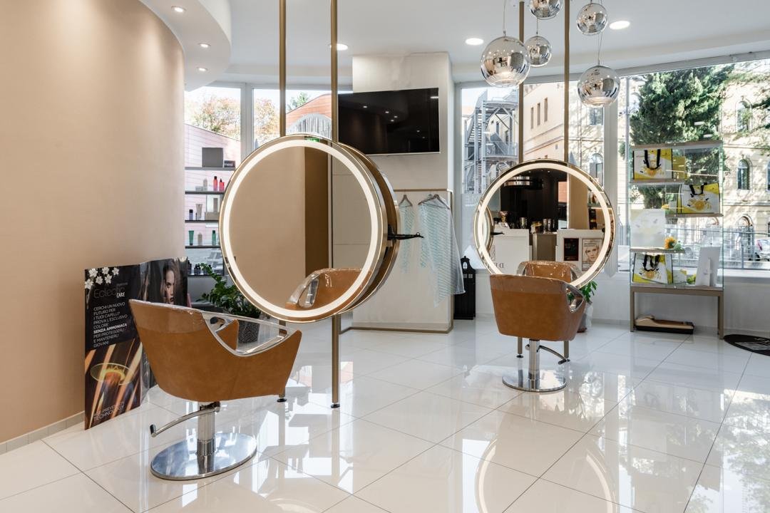 Deluxe Hair Beauty And Spa, Campobasso, Molise