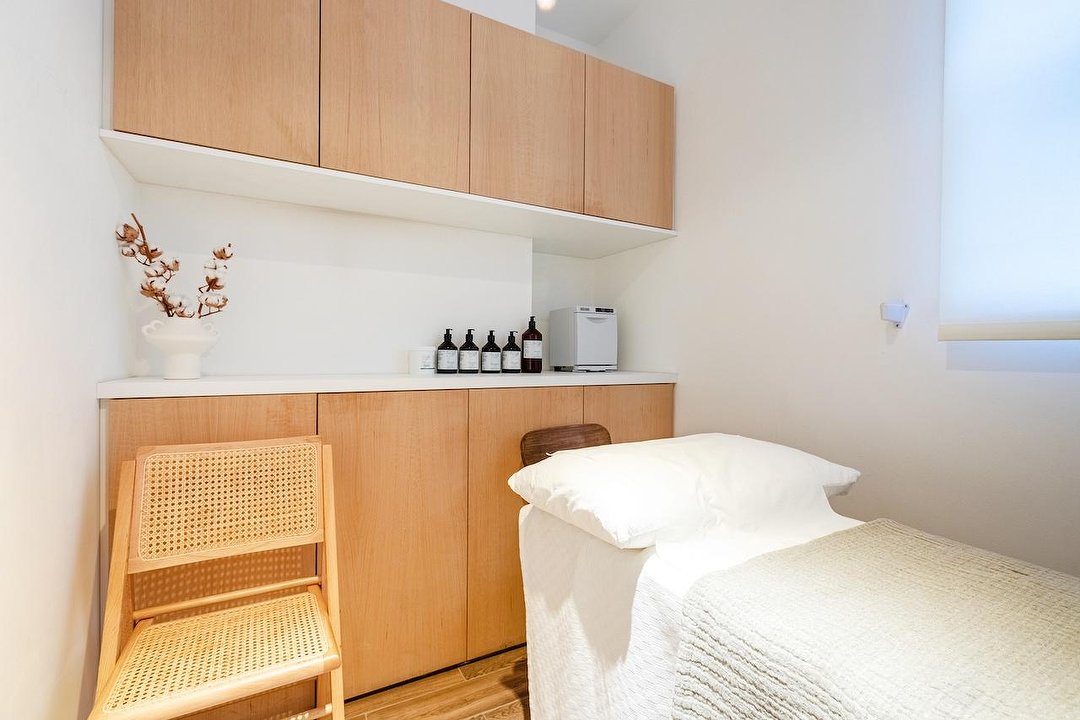 Greentale Salon , Spitalfields, London