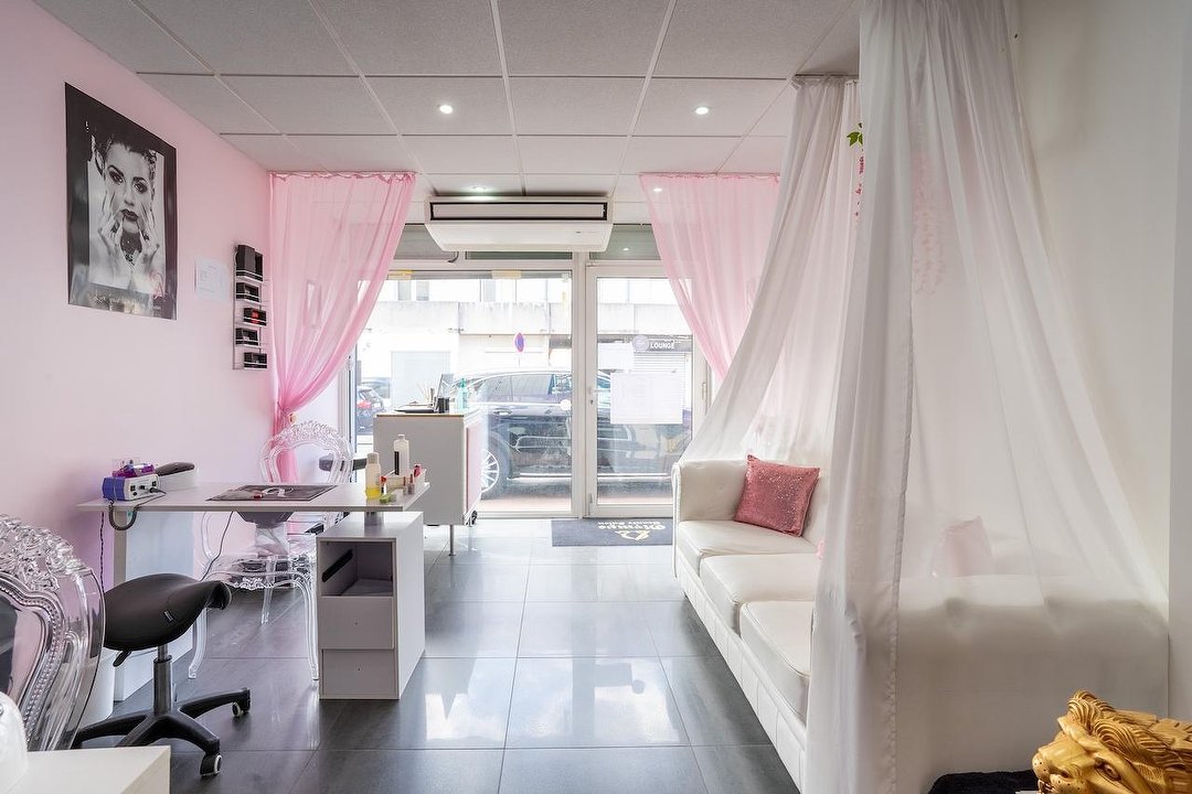 Olympe Beauty Salon, Savigny-sur-Orge, Essonne