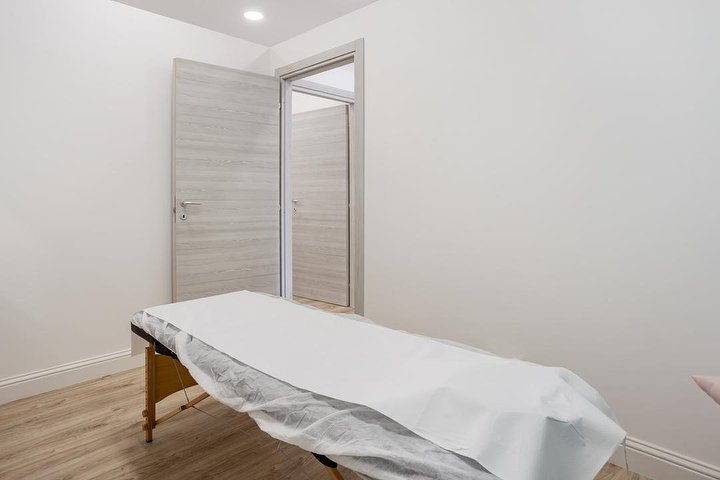Beauty21 - Sourcils & cils Roma - Photo de galerie - OneBooking