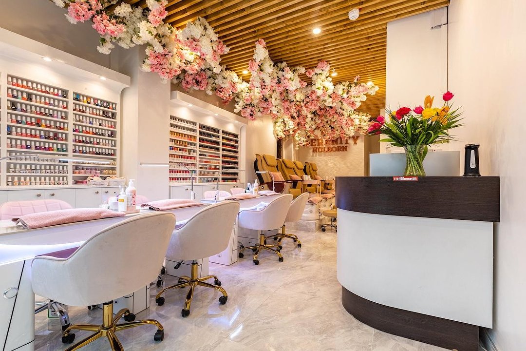 Serenity Nails & Beauty - Holborn, Holborn, London