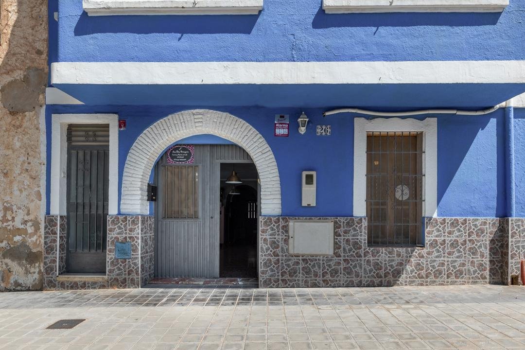 Ana Diaz Perruquers, Comunidad de Valencia