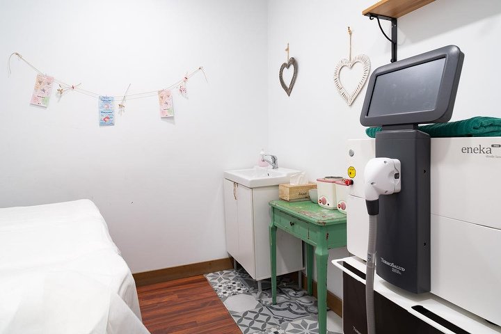 Ooh la lá! Alcalde Marchesi - Onglerie A Coruña - Photo de galerie - OneBooking