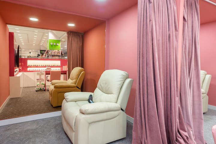 Nails Corner Alcalá by Oscar Morales - Onglerie Alcalá de Henares - Photo de galerie - OneBooking