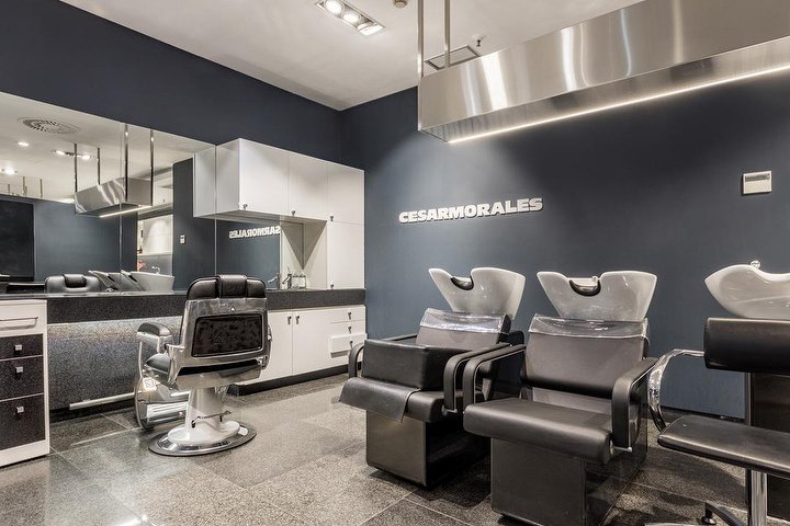 Cesar Morales International - Barbier Alcalá de Henares - Photo de galerie - OneBooking