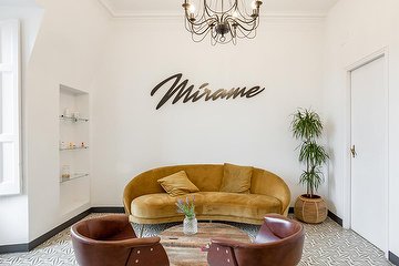 Mirame House