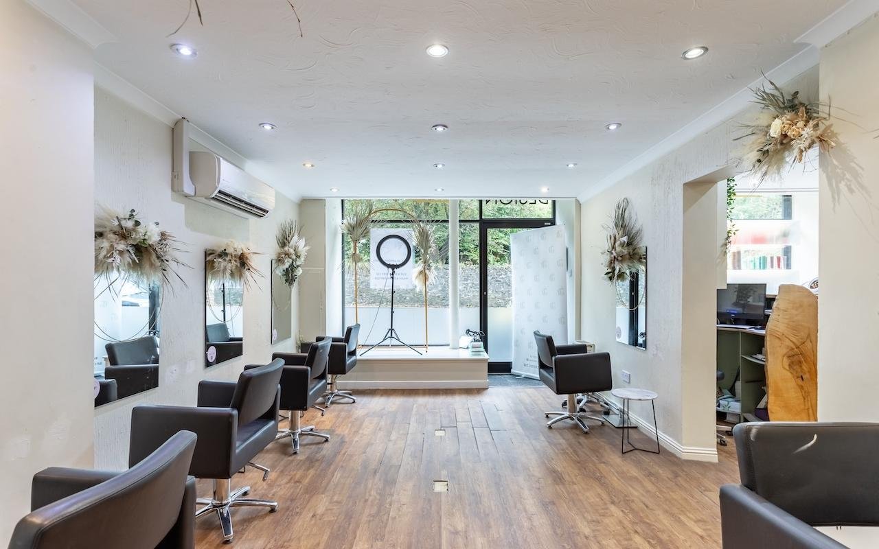 Beauty Salons near Bridge of Weir, Renfrewshire Treatwell