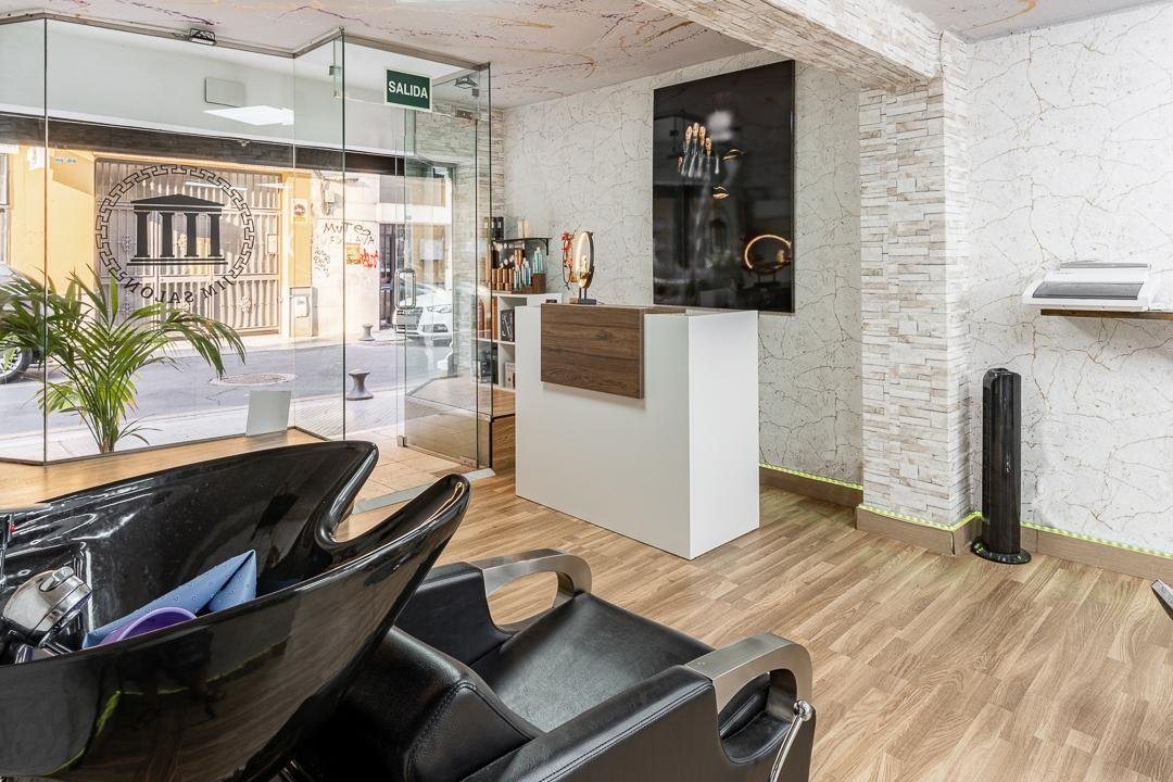 JIM SALON, Huelva