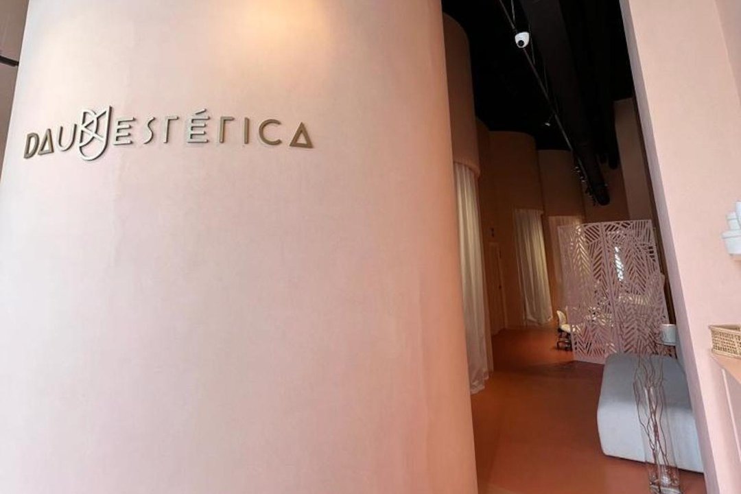 DAU Estética, El Carralero, Comunidad de Madrid