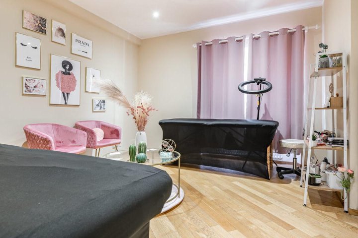 Emily Jara Lashmaker - Sourcils & cils Genova - Photo de galerie - OneBooking