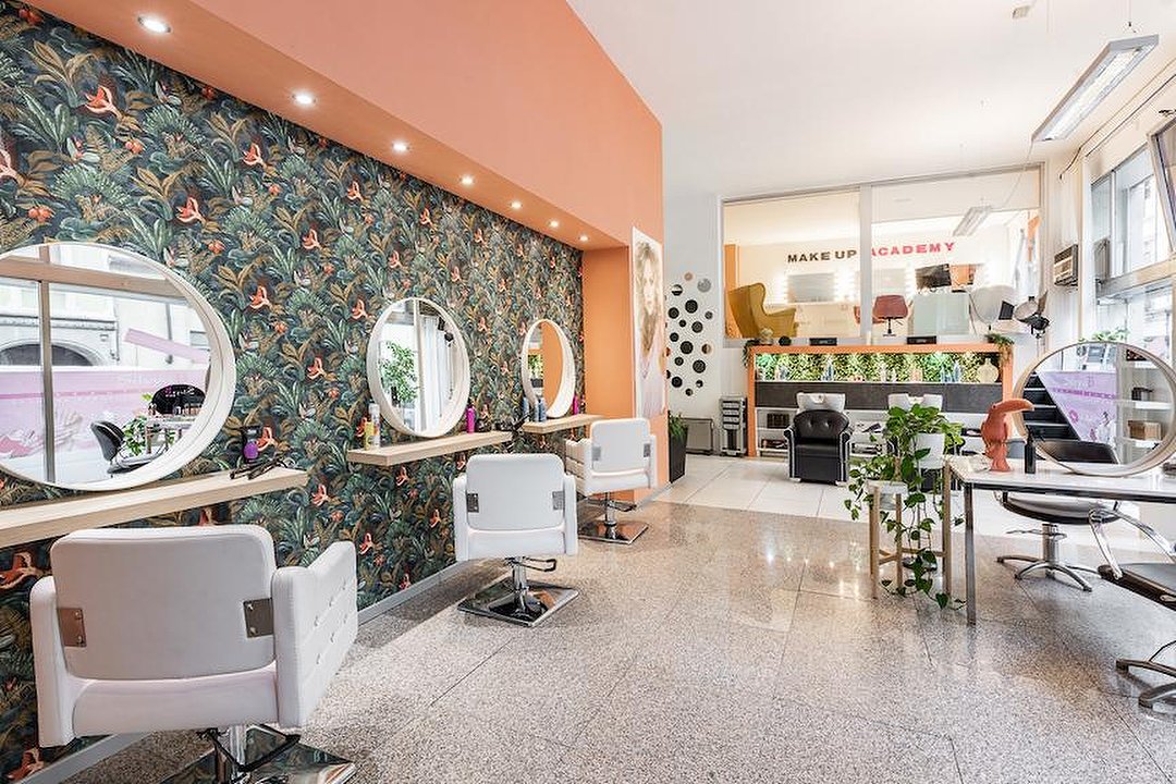 SilvyaB Beauty Salon, Novara, Piemonte