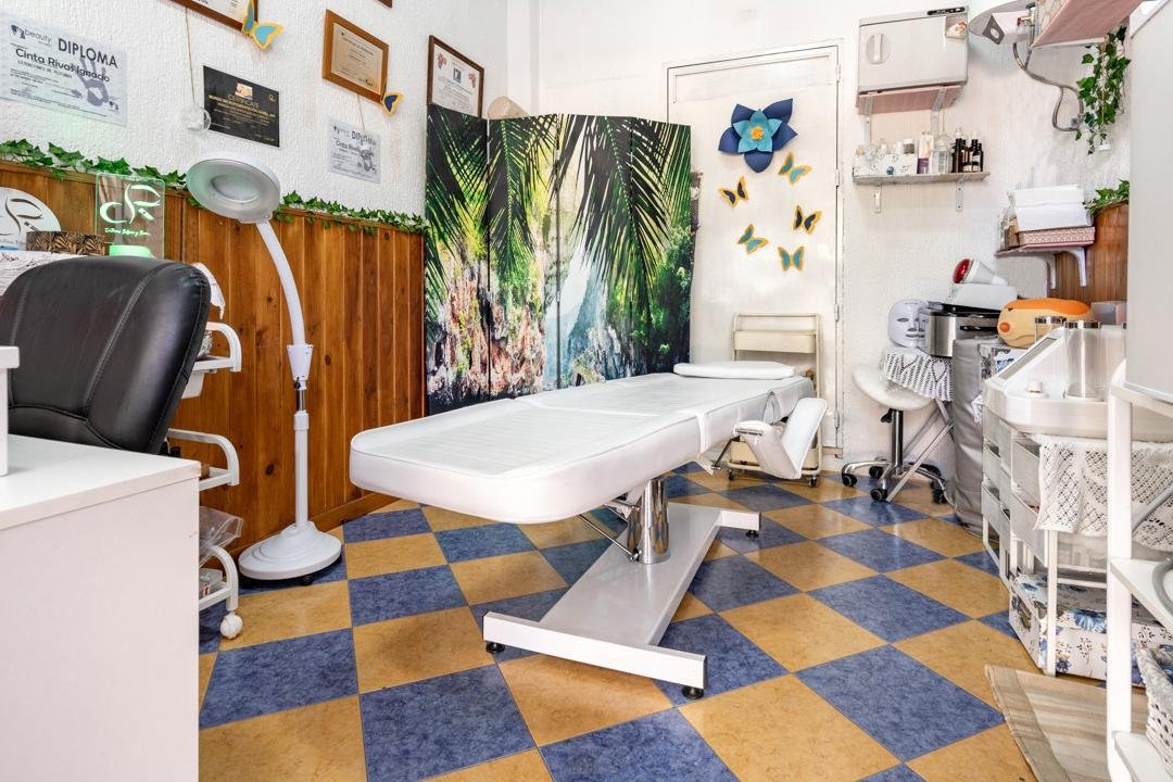 De Rivas Belleza y Bienestar, Andalucía