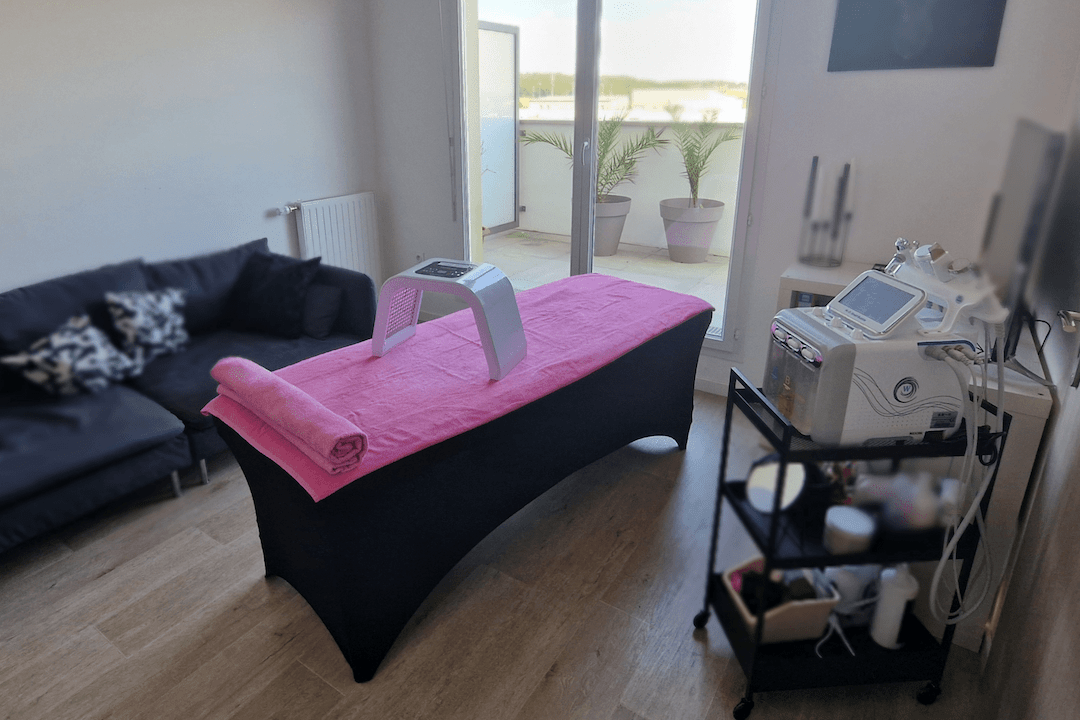 Chezmarineconceptskin, Jouy-le-Moutier, Val-d'Oise