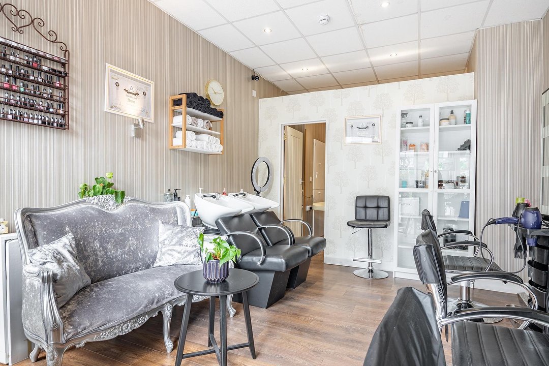 E&B Hair & Beauty, Kilburn, London