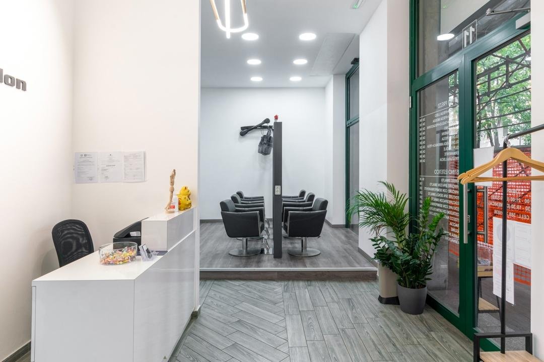 Demi Salon, Gorini, Milano