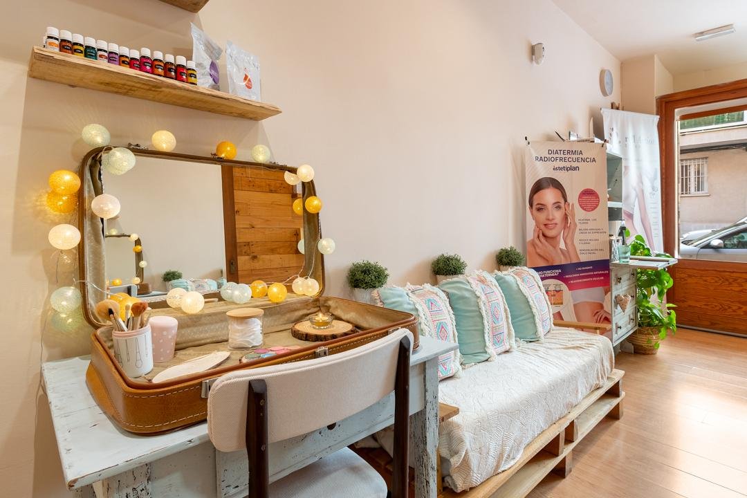 Yenniser Cubas Salón de Belleza y Bienestar, El Camp d'en Serralta, Palma de Mallorca
