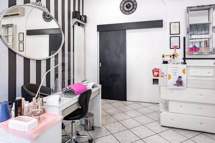 L’Esthetique Noire - Esthétique Torino - Photo de galerie - OneBooking