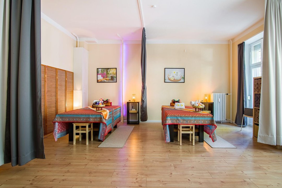  Sabayking - Wellness & Thai Massage Charlottenburg, Schustehruspark, Berlin