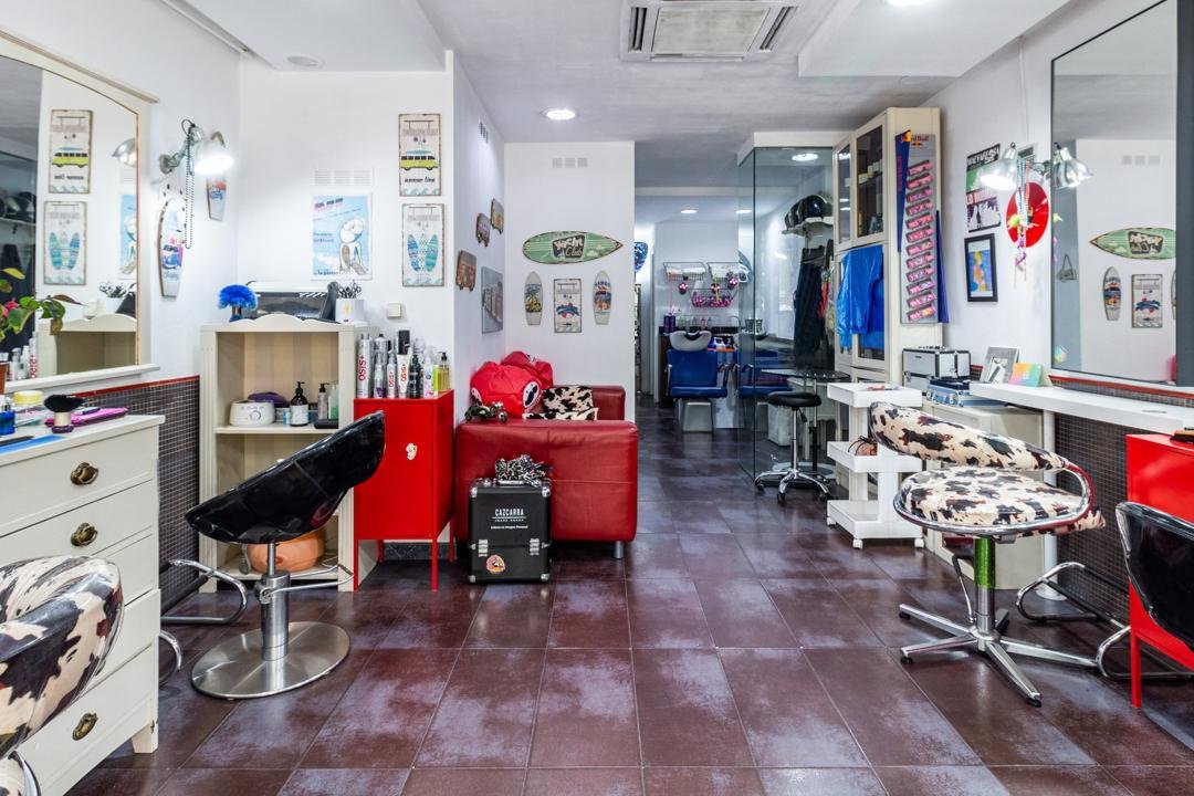 La Pelu Alternativa, la Maternitat i Sant Ramon, Barcelona