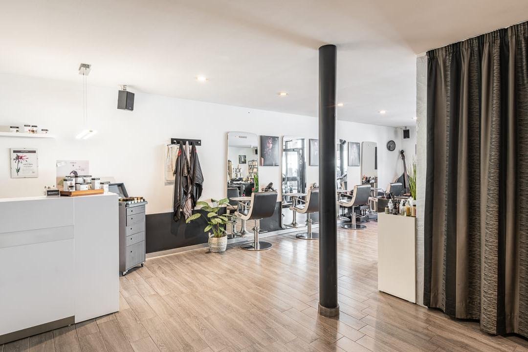 Hair Lounge D. Patrick Schenk, Sud Tirolo - Dolomiti
