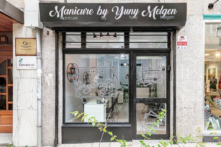 Manicure by Yuny Melgen - Onglerie Oviedo - Photo de galerie - OneBooking