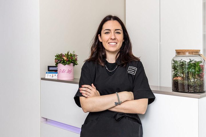 Estelab - Onglerie Piacenza - Photo de galerie - OneBooking