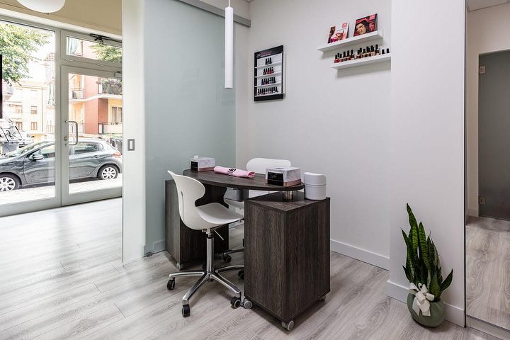 Estelab - Onglerie Piacenza - Photo de galerie - OneBooking
