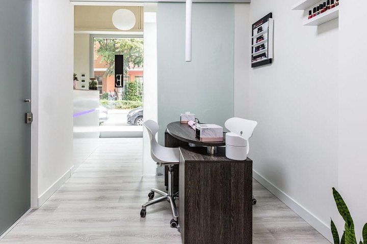 Estelab - Onglerie Piacenza - Photo de galerie - OneBooking
