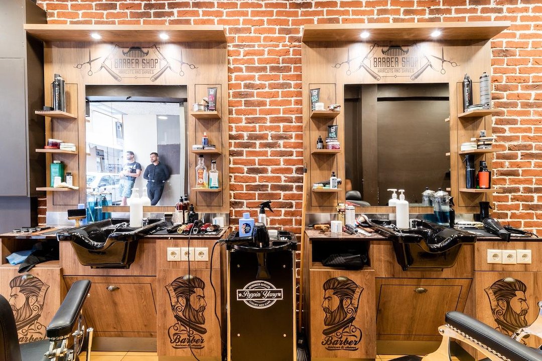 Legacy Barbershop, Piraeus
