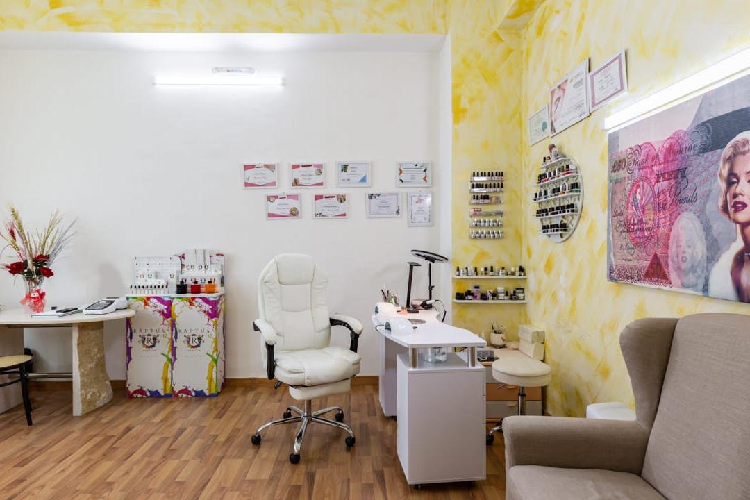 Mery Nails, Calabria