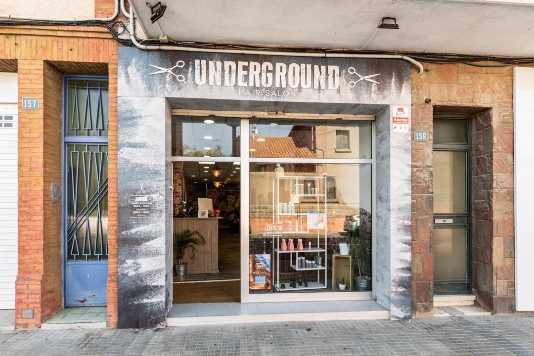 Underground Hair Salon, Corró d'Avall
