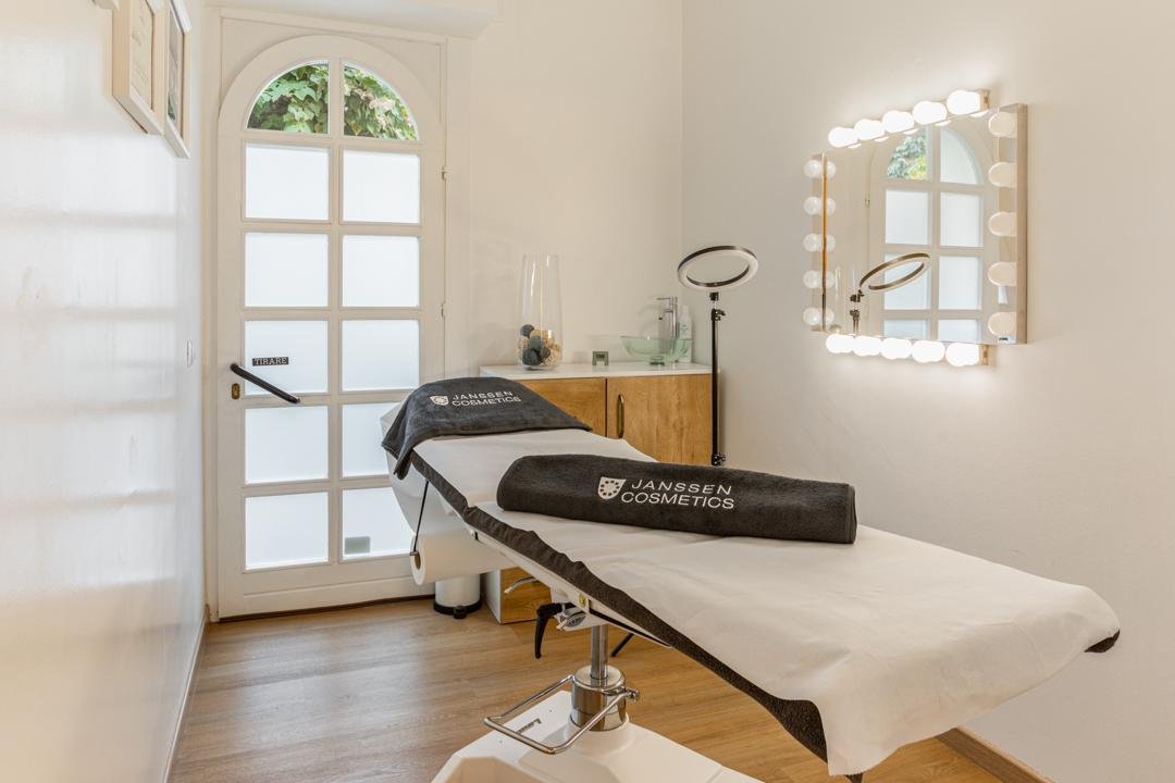 Adelajda Beauty Center, Varese, Lombardia