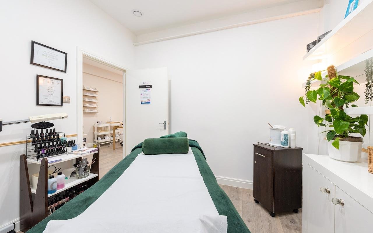 Nail treatments at nail salons and nail bars in Sutton Coldfield, West